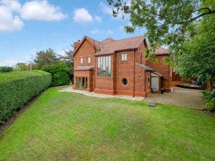 148 St. James Road
